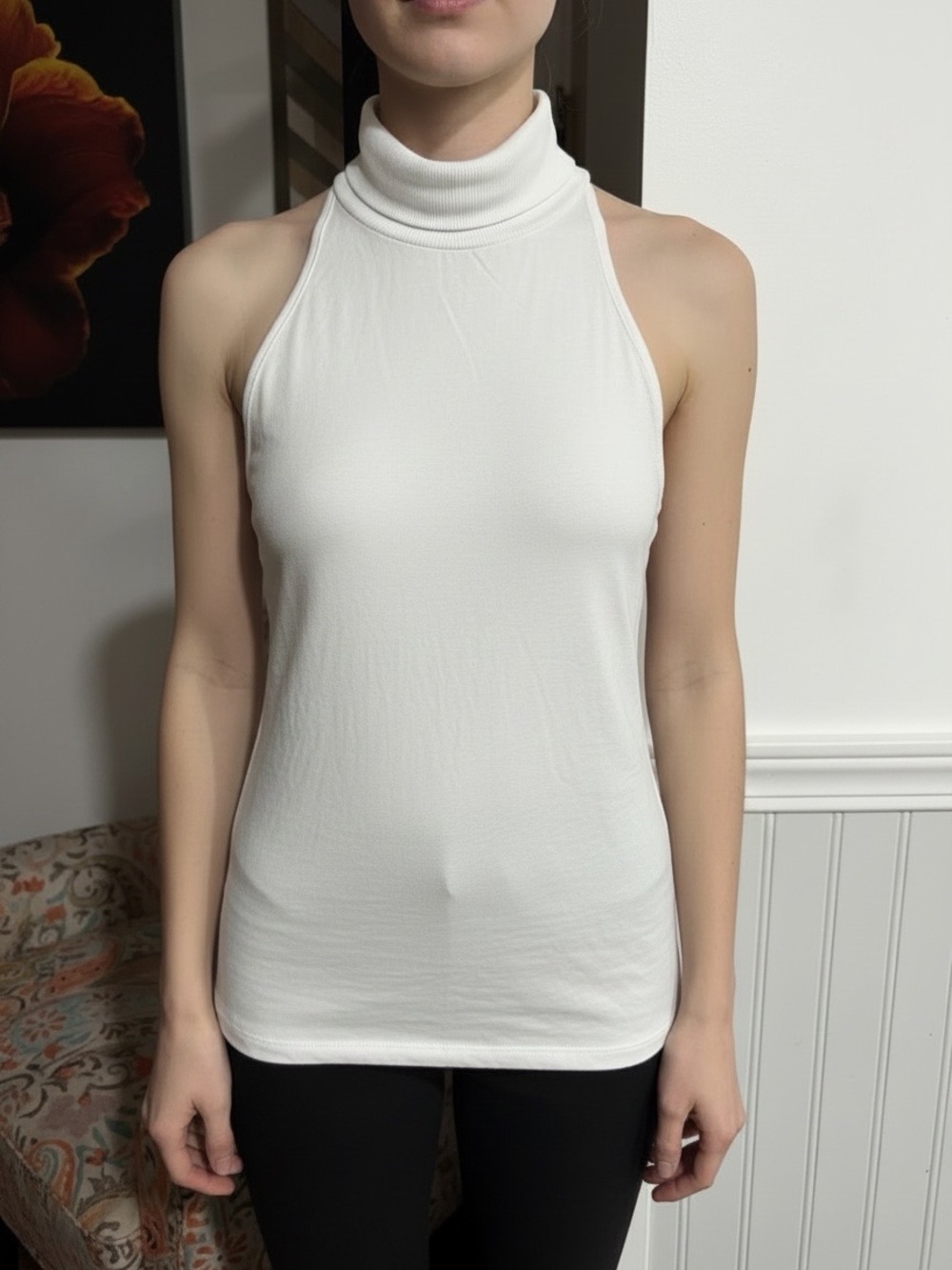 Lanston Small White Sleeveless Turtleneck
Tank Top